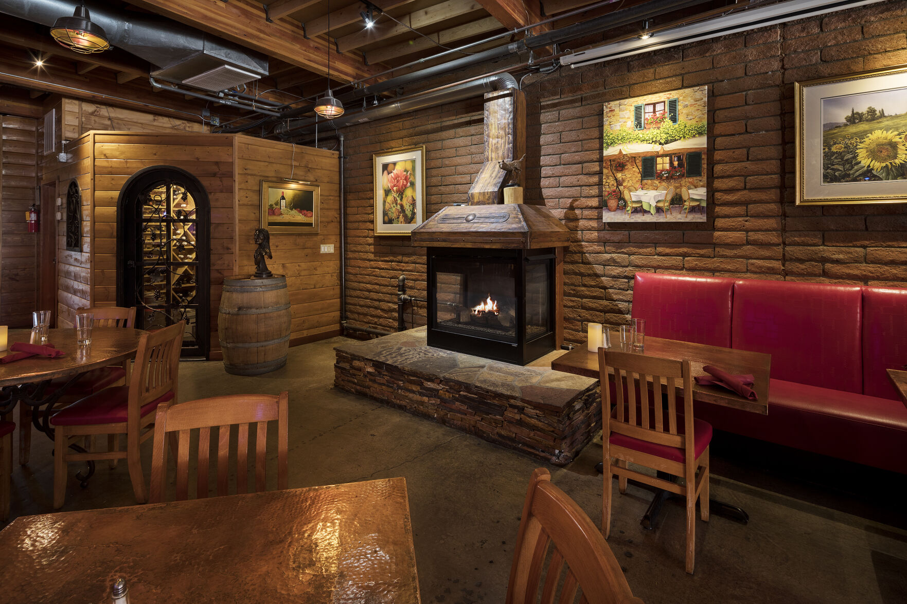 Venues_4F7A1800_Hi Res_Fireplace area